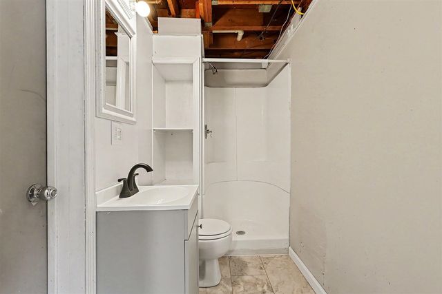 2094 S 88th Avenue, Shelby, MI 49455