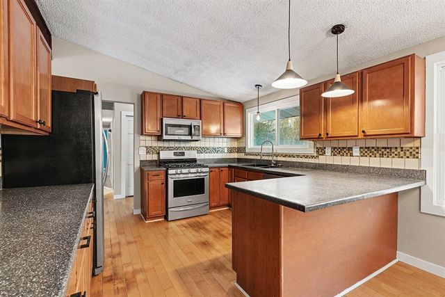 2094 S 88th Avenue, Shelby, MI 49455