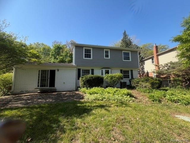 35800 Lyndon Street, Livonia, MI 48154