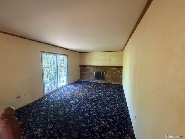 35800 Lyndon Street, Livonia, MI 48154