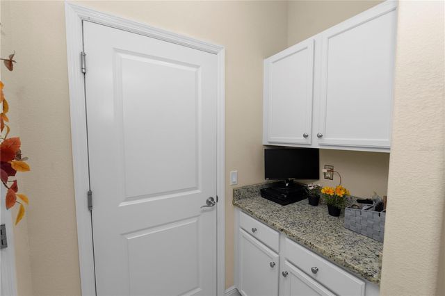 14621 ROCKY BROOK DRIVE, Tampa, FL 33625