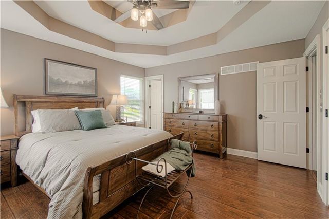 1103 Keagon Avenue, Greenwood, MO 64034
