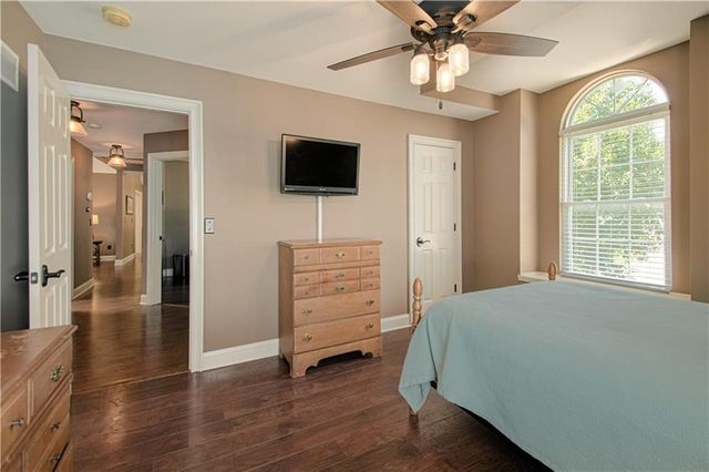 1103 Keagon Avenue, Greenwood, MO 64034