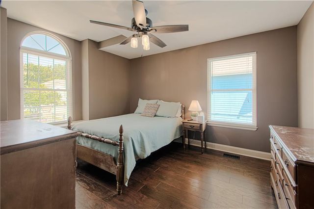 1103 Keagon Avenue, Greenwood, MO 64034