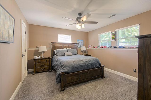 1103 Keagon Avenue, Greenwood, MO 64034