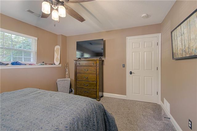 1103 Keagon Avenue, Greenwood, MO 64034