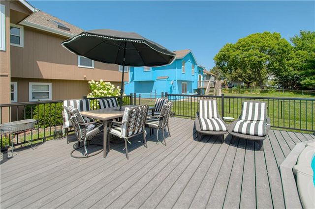 1103 Keagon Avenue, Greenwood, MO 64034