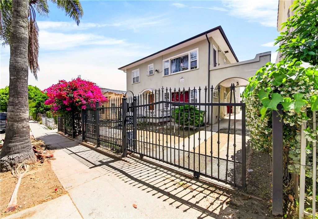 1276 S Plymouth, Los Angeles, CA 90019