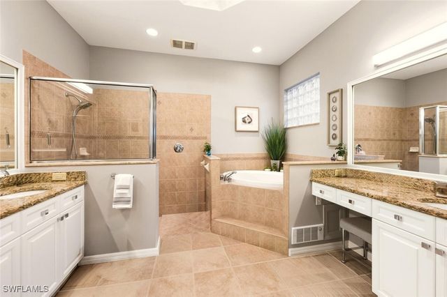 14610 Laguna DR, Fort Myers, FL 33908