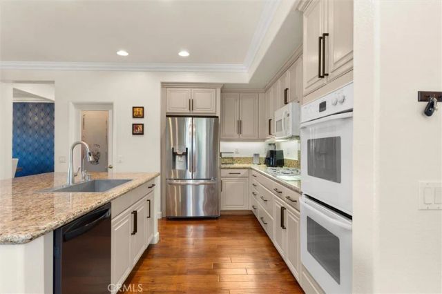 1461 Deer Hollow Drive, Corona, CA 92882