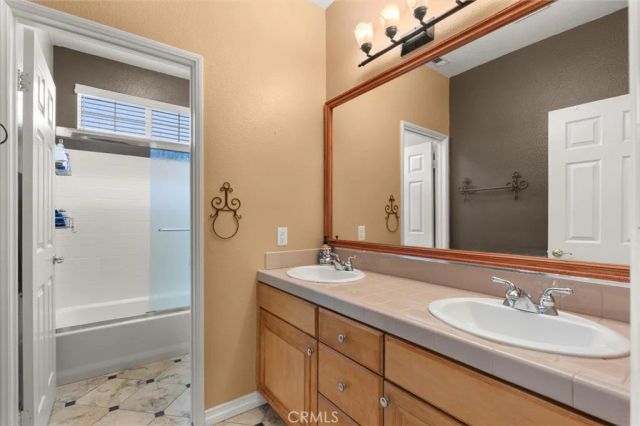 1461 Deer Hollow Drive, Corona, CA 92882