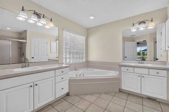 11506 LAKE DR, Leesburg, FL 34788