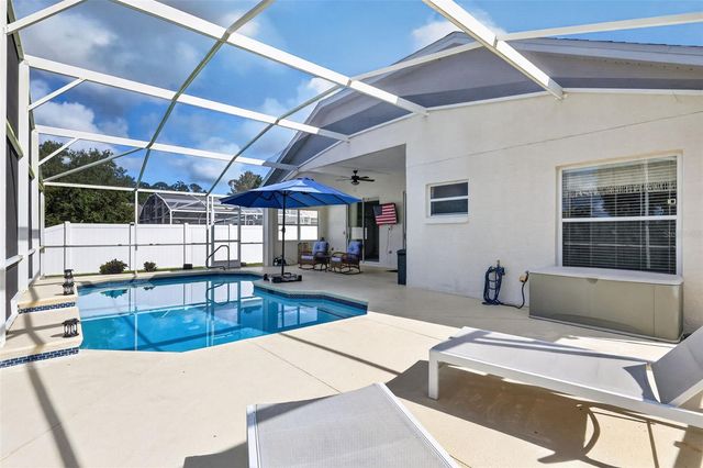 11506 LAKE DR, Leesburg, FL 34788