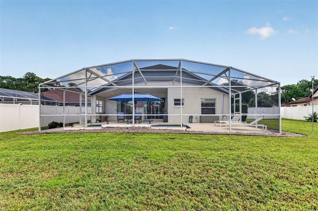 11506 LAKE DR, Leesburg, FL 34788
