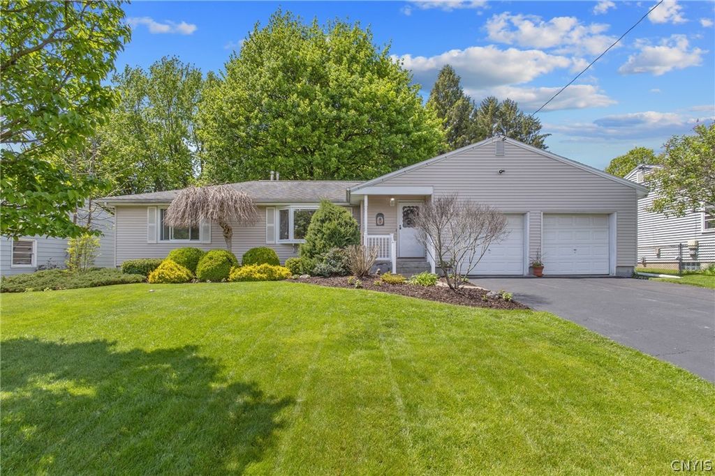 228 Marian Drive, Geddes, NY 13219
