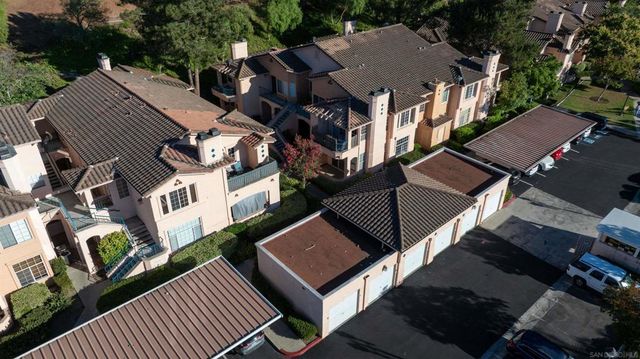 18563 Caminito Pasadero 403, San Diego, CA 92128