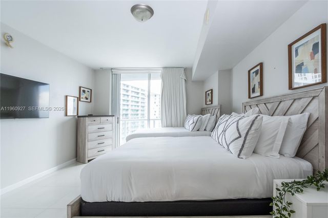 485 Brickell Ave 3506, Miami, FL 33131