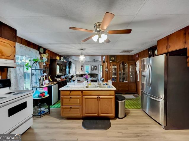 651 Jackson Street, Hartwell, GA 30643
