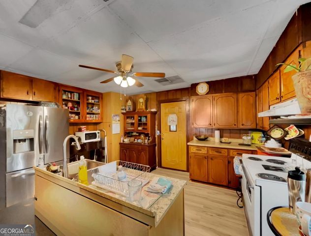 651 Jackson Street, Hartwell, GA 30643