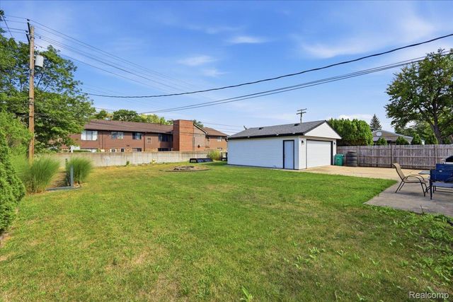 5844 Arcola Street, Garden City, MI 48135