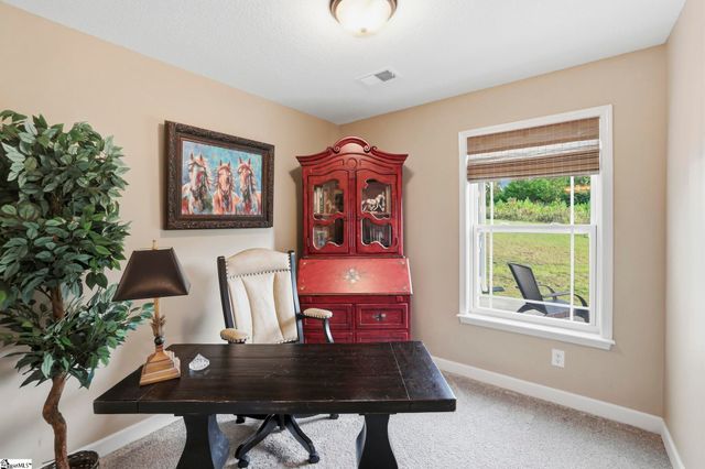 337 Dogwood Trail, Campobello, SC 29322