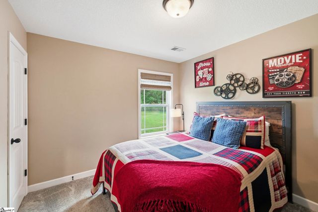 337 Dogwood Trail, Campobello, SC 29322