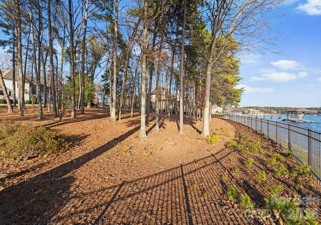 15508 Fishermans Rest Court, Cornelius, NC 28031