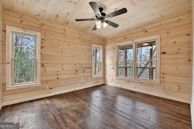 962 Maggie Chapman Road, Cherry Log, GA 30522