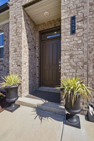 282 Netherlands Blvd, Lebanon, TN 37090
