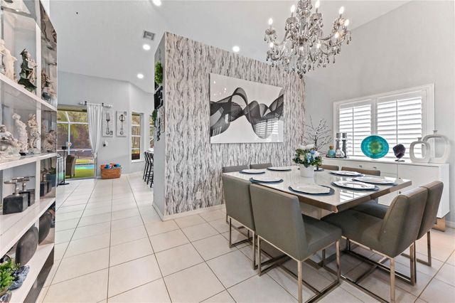 225 Park Road N, Royal Palm Beach, FL 33411