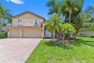 225 Park Road N, Royal Palm Beach, FL 33411