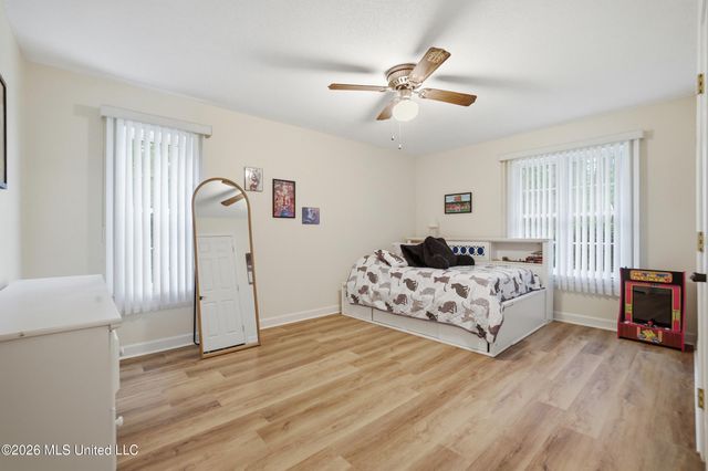 1237 Main Street, Ocean Springs, MS 39564