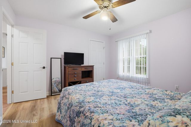 1237 Main Street, Ocean Springs, MS 39564