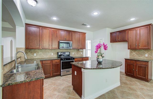 7814 Heron Lakes Drive, Houston, TX 77064