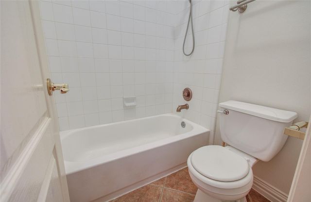 7814 Heron Lakes Drive, Houston, TX 77064