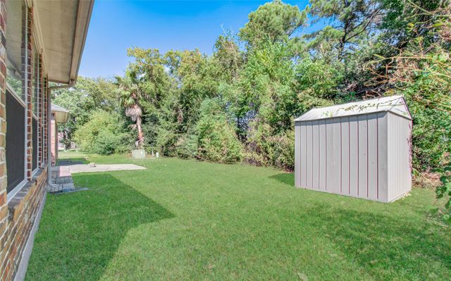 7814 Heron Lakes Drive, Houston, TX 77064