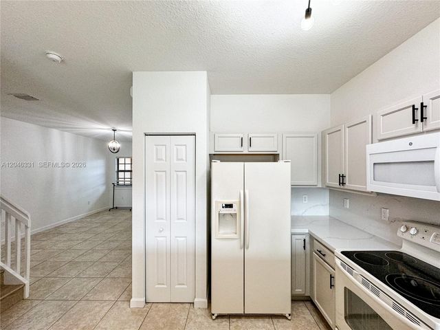 3740 NE 3rd Ct, Homestead, FL 33033