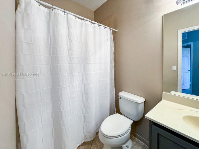 3740 NE 3rd Ct, Homestead, FL 33033