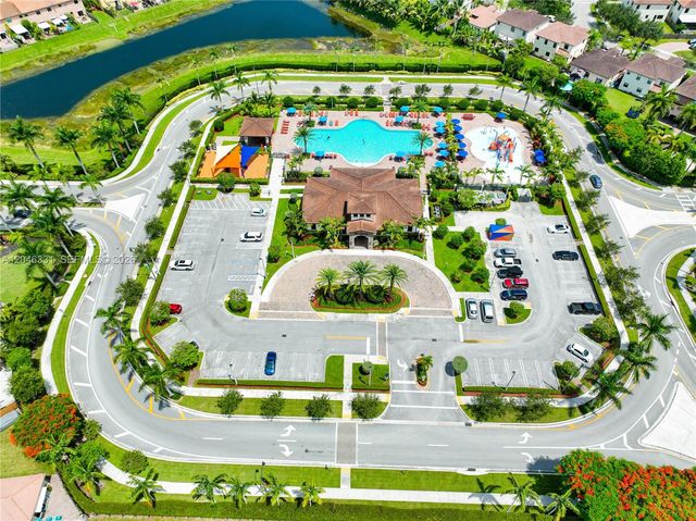 3740 NE 3rd Ct, Homestead, FL 33033
