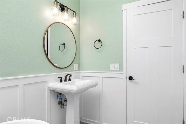 676 Edwards Lane, Paradise, CA 95969