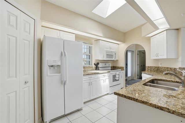 4925 SORRENTO COURT, Cape Coral, FL 33904