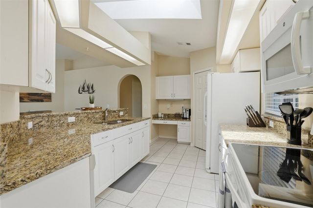 4925 SORRENTO COURT, Cape Coral, FL 33904