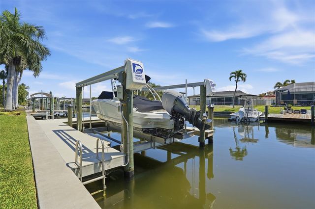 4925 SORRENTO COURT, Cape Coral, FL 33904