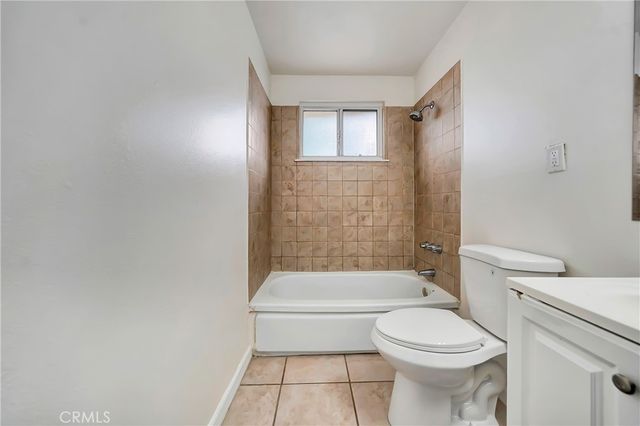 45351 Kingtree, Lancaster, CA 93534