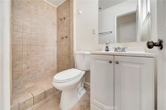 45351 Kingtree, Lancaster, CA 93534