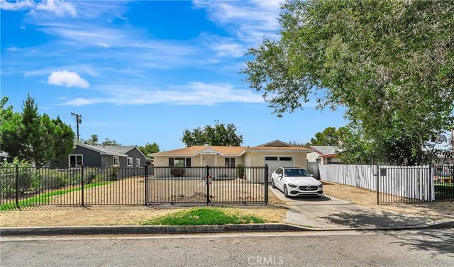 45351 Kingtree, Lancaster, CA 93534