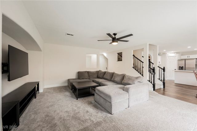 408 Colorful Rain Avenue, North Las Vegas, NV 89031