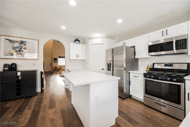 408 Colorful Rain Avenue, North Las Vegas, NV 89031