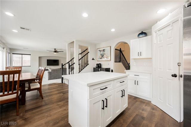 408 Colorful Rain Avenue, North Las Vegas, NV 89031