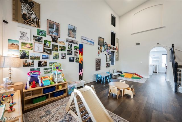 408 Colorful Rain Avenue, North Las Vegas, NV 89031